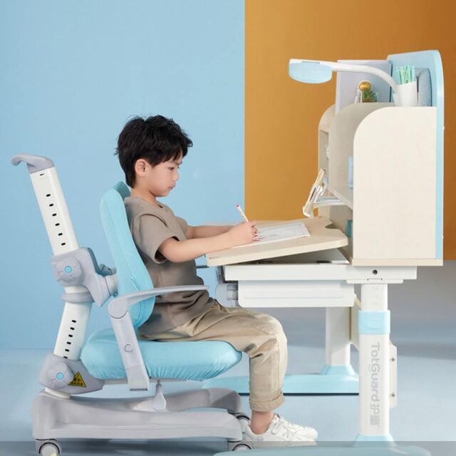 Mẫu Bàn Học Thông Minh Cho Trẻ Giá Rẻ BH-TE-17